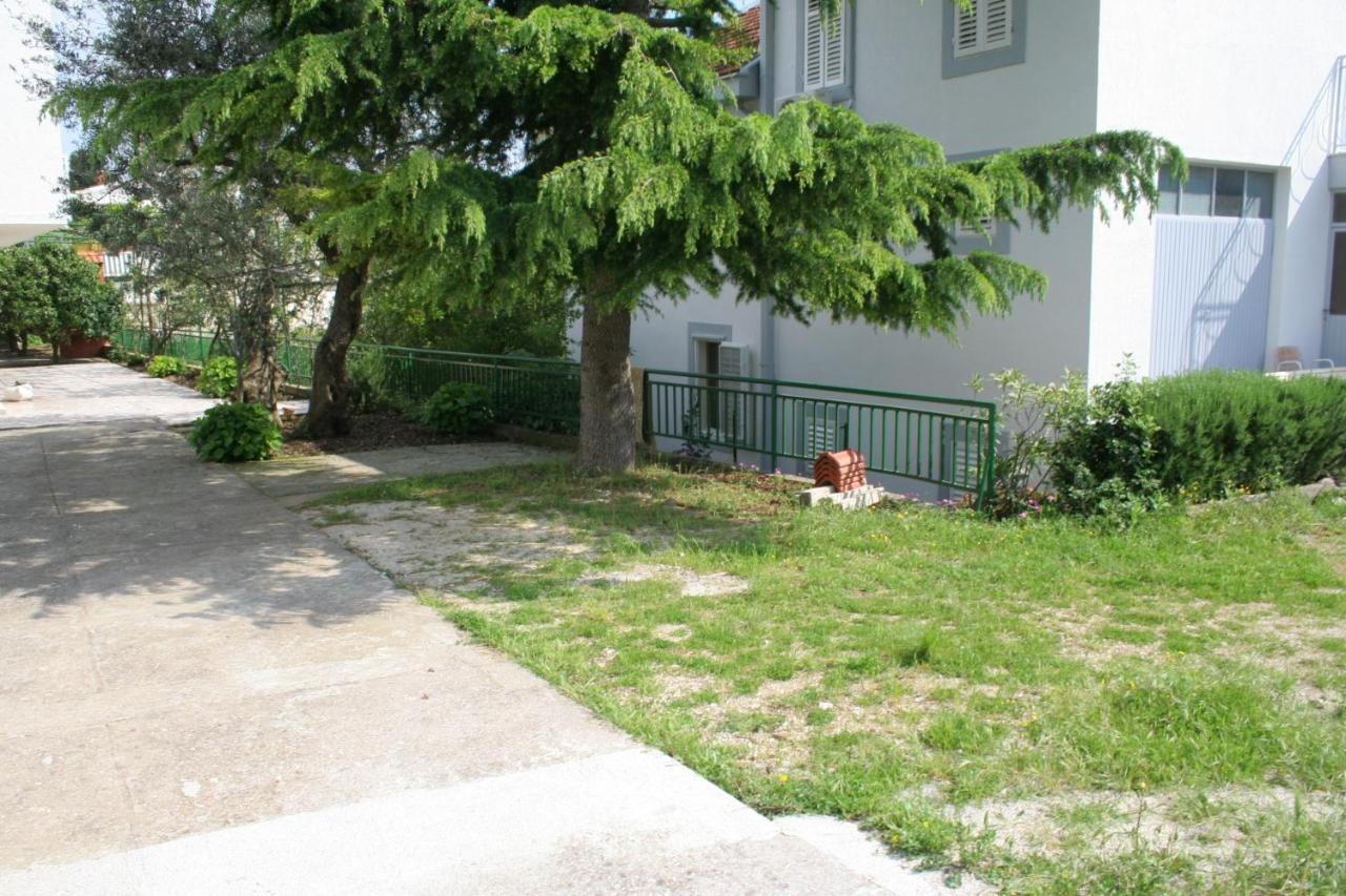Apartments And Rooms By The Sea Zaostrog, Makarska - 2661 Dış mekan fotoğraf