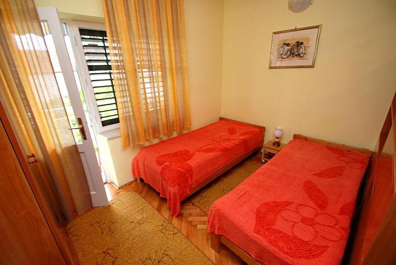 Apartments And Rooms By The Sea Zaostrog, Makarska - 2661 Dış mekan fotoğraf