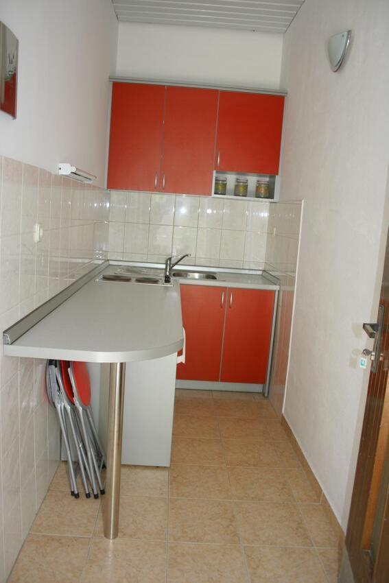 Apartments And Rooms By The Sea Zaostrog, Makarska - 2661 Dış mekan fotoğraf